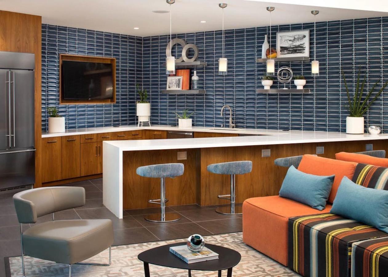 Kasa Anaheim Orange County Aparthotel Bagian luar foto